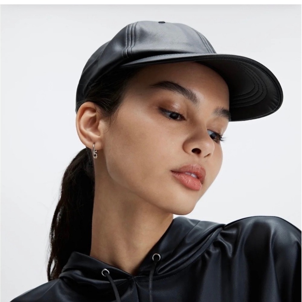 Fabletics Baseball Cap Women OS Black Faux Leather Adjustable Streetwear Edgy